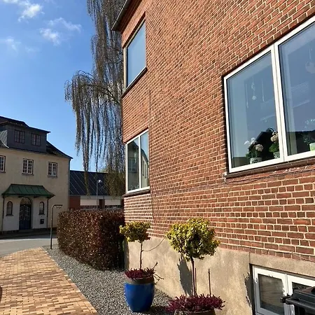 Appartement Bright And Spacious 3 Bedroom With Balcony Close To The Aabenraa