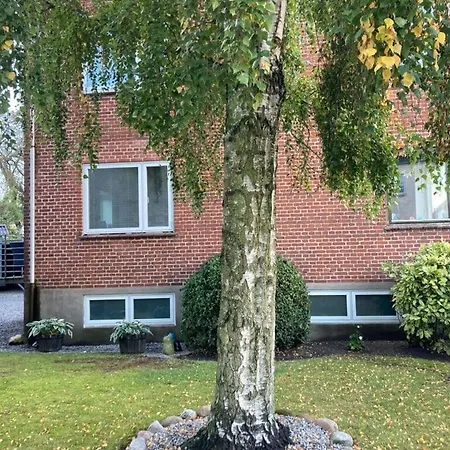 Bright And Spacious 3 Bedroom With Balcony Close To The Apartamento Aabenraa