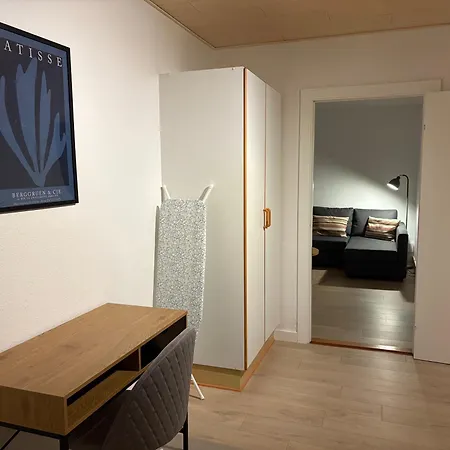 Bright And Spacious 3 Bedroom With Balcony Close To The Apartamento