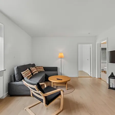 公寓 Bright And Spacious 3 Bedroom With Balcony Close To The