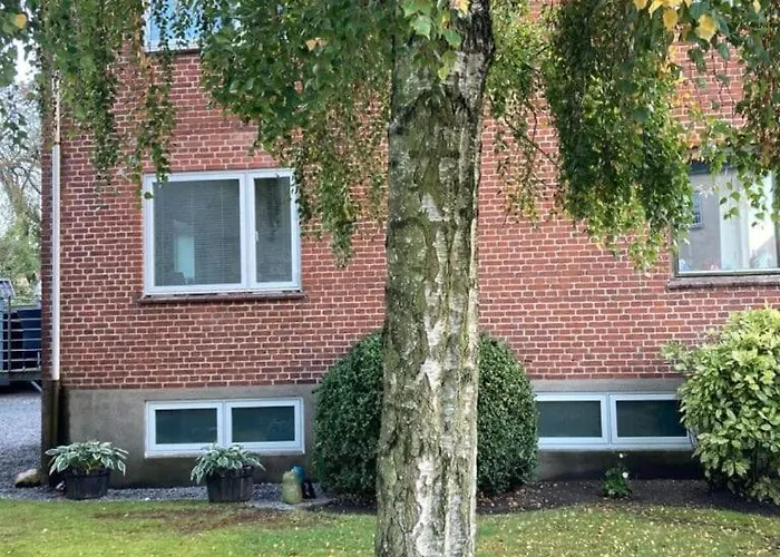 Bright And Spacious 3 Bedroom With Balcony Close To The Appartement Aabenraa