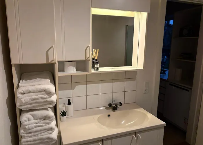 Bright And Spacious 3 Bedroom With Balcony Close To The